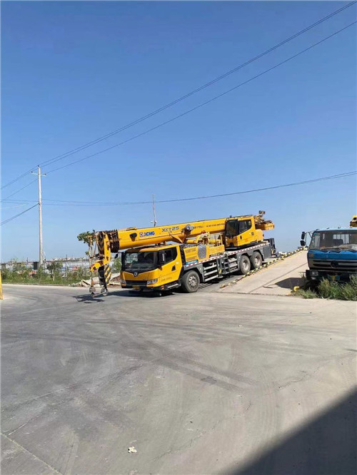 商都县吊车作业时，可能会产生哪些额外收费项目？